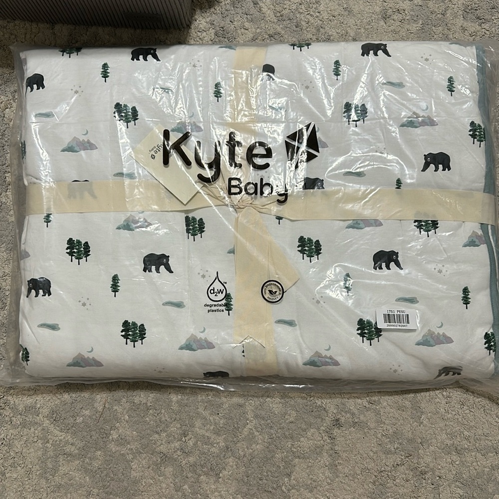 NWT youth summit blanket